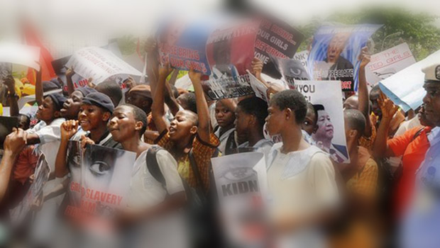 تصویر تظاهرات هزاران تن از شیعیان نیجریه ، علیه تجاوز سعودیها به یمن