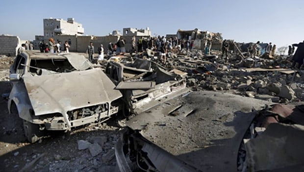 تصویر شش هفته کشتار و آواره کردن مردم و نابودی زیرساختهای یمن، و نقض قوانین بین المللی