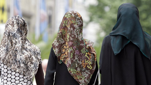تصویر لغو ممنوعیت حجاب معلمان مدارس ، در ایالتی از آلمان