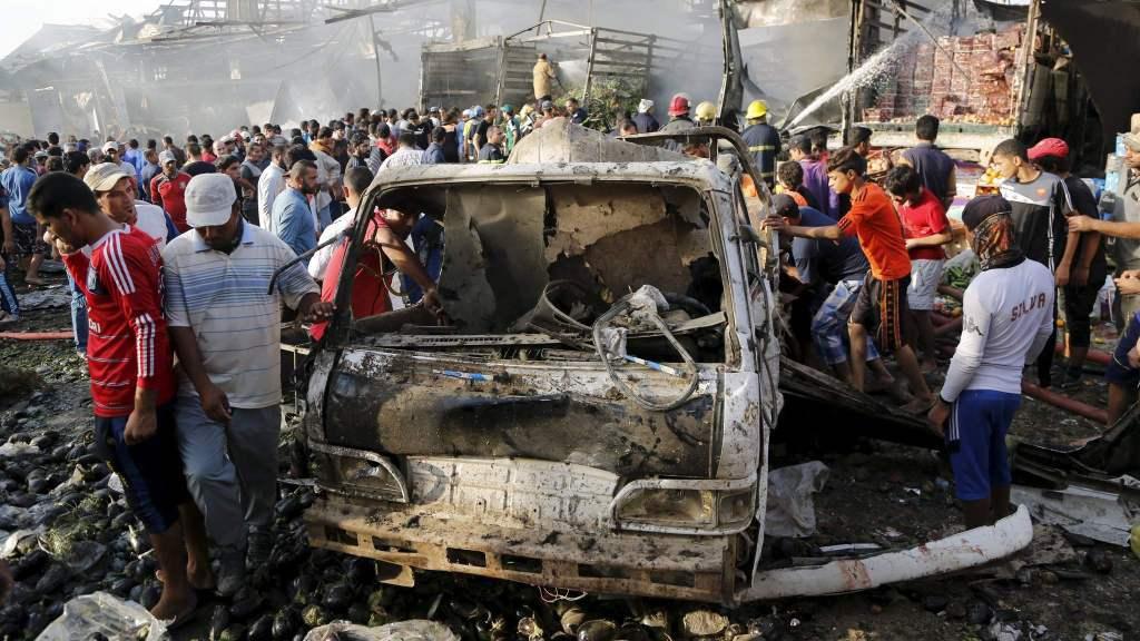 تصویر انفجار خودرو بمبگذاری شده در شرق بغداد