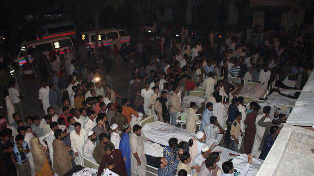 تصویر افزايش آمار تلفات انفجار مهيب لاهور پاکستان