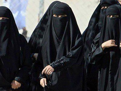 تصویر توهین بی‌ سابقه وزیر فرانسوی به زنان مسلمان