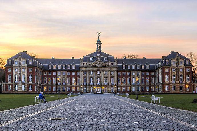 تصویر ایجاد دانشکده‌های الهیات اسلامی در دانشگاههاى آلمان