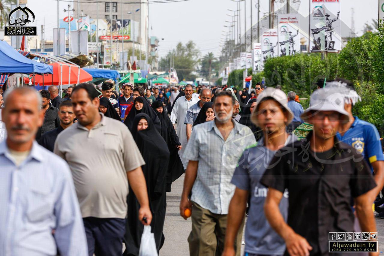 تصویر عزاداران کاظمی با پای پیاده در راه حرم مطهر کاظمین + تصاویر