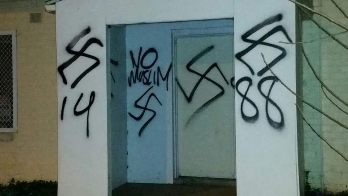 تصویر حمله نژادپرستانه به مسجد «آدلاید» استرالیا