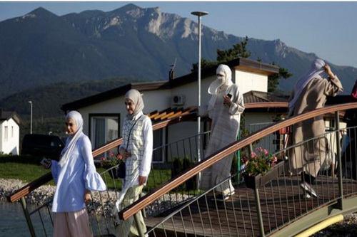 تصویر نگرانی مردم بوسنی از مهاجرت وهابی ها به این کشور