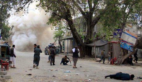 تصویر انفجار بمب در جنوب افغانستان