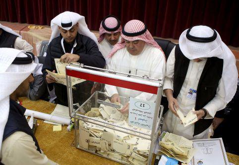 تصویر اعلام نهایی نتایج انتخابات مجلس امت کویت