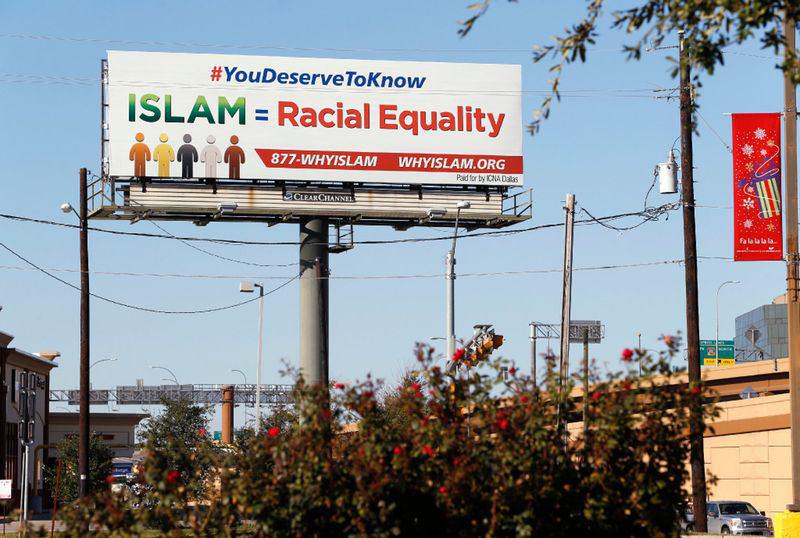 تصویر بیلبوردهای اسلامی علیه تبعیض‌نژادی در تگزاس