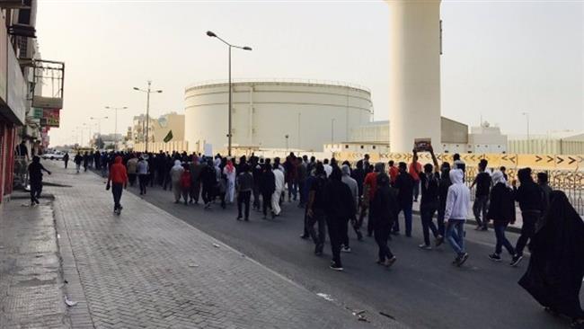 تصویر تأیید حبس ابد ۳ تن از شیعیان بحرین