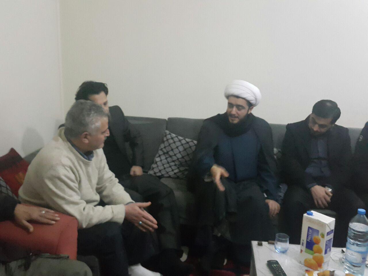 تصویر بازدید يكى از وكلاى مرجعیت از مراکز مهم شیعی در فرانسه