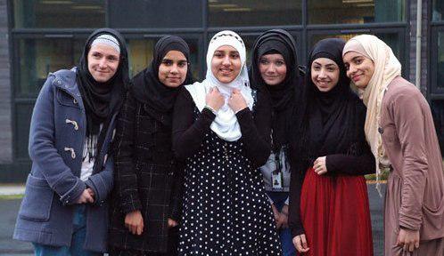 تصویر فريضه حجاب از زبان دانشجویان مسلمان اوکلاهما