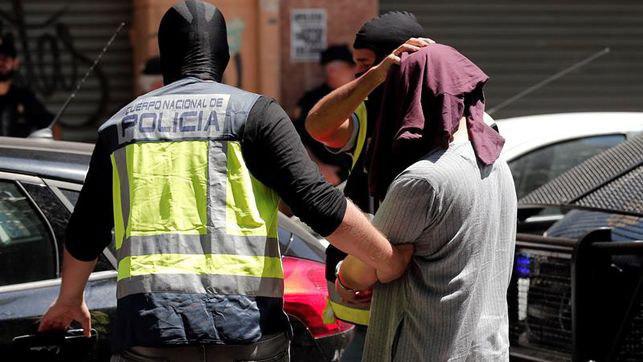 تصویر بازداشت داعشی های مغربی در اسپانیا