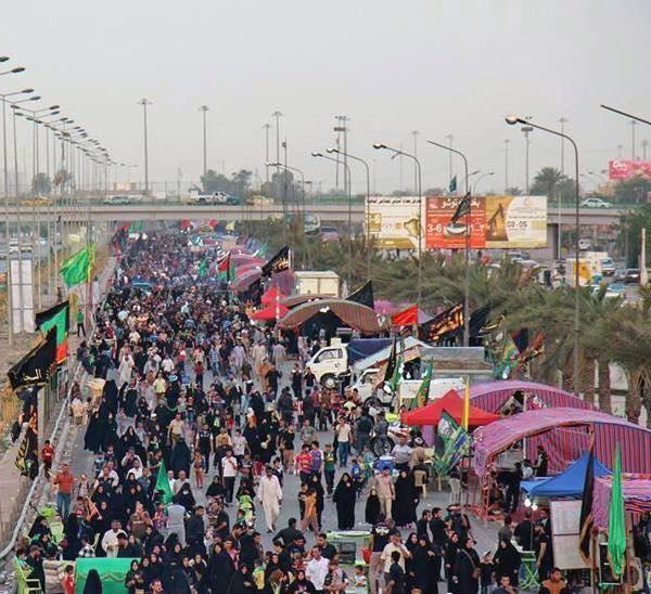 تصویر جمعیت عظیم عزاداران «امام کاظم علیه السلام»، در مسیر شهر مقدس کاظمین