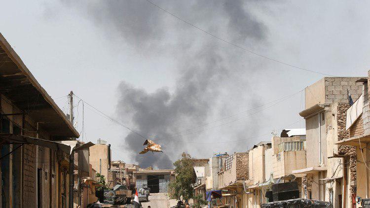 تصویر هفتمین حمله شیمیایی تروریست‌های داعشی به شهر موصل