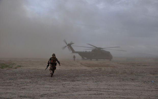 تصویر هلاکت 34 تروریست داعشی در شرق افغانستان