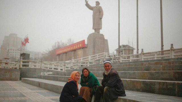 تصویر روزگار سخت مسلمانان چین زیر سلطه حکومت پلیسی