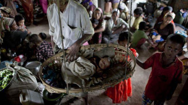 تصویر «آنگ سان سوچی» سرانجام در مورد مسلمانان روهینگیا سخن گفت