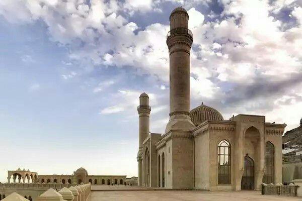 تصویر «بی‌بی هیبت»سلام الله علیها در فهرست زیباترین مساجد جهان