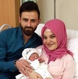 تصویر موجی از حملات اسلام هراسی در پی تولد نخستین نوزاد سال ۲۰۱۸ در اتریش