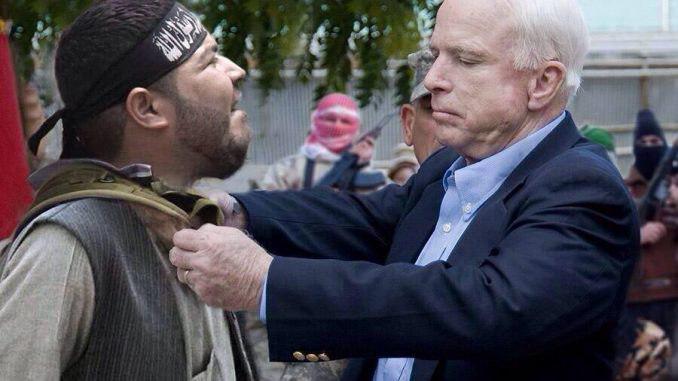 تصویر افشاگری مقام آمریکایی از نقش مک کین در به وجود آوردن داعش