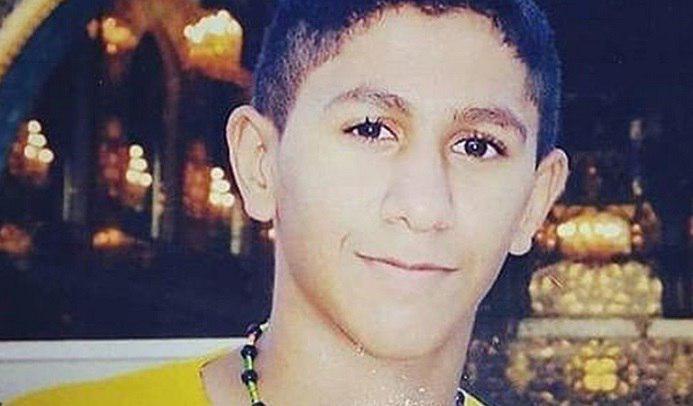 تصویر بازداشت نوجوان ۱۶ ساله در بحرین
