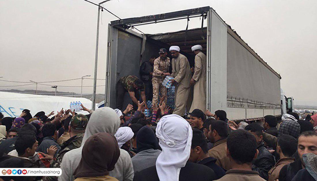 تصویر ارسال کمک‏های انسان‎دوستانه توسط عتبه حسینی به موصل