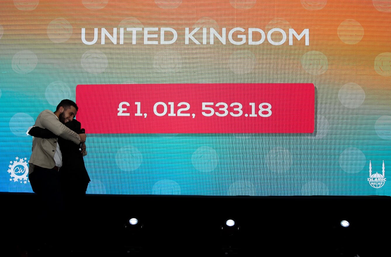 تصویر رکورد جدید ۱ میلیونی کمک های مالی دانشجویان مسلمان در بریتانیا ثبت شد