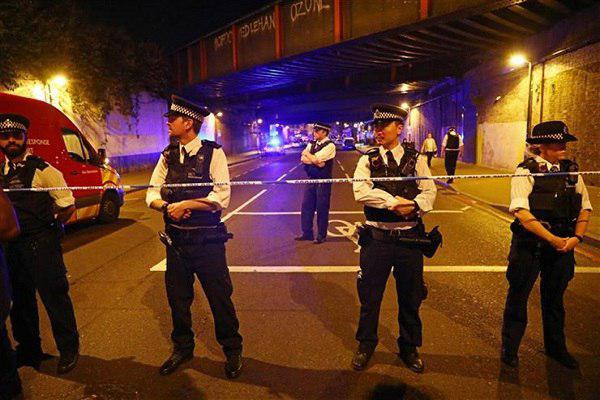 تصویر پس از حادثه نیوزیلند؛ حمله به نمازگزاران مسجد لندن