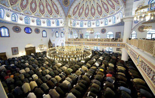 تصویر مسلمانان آلمان خواستار تشدید تدابیر امنیتی در مساجد شدند