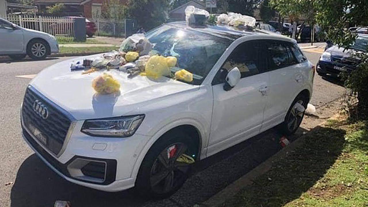 تصویر نژاد پرستان بر روی اتومبیل یک معلم مسلمان در سیدنی زباله ریختند