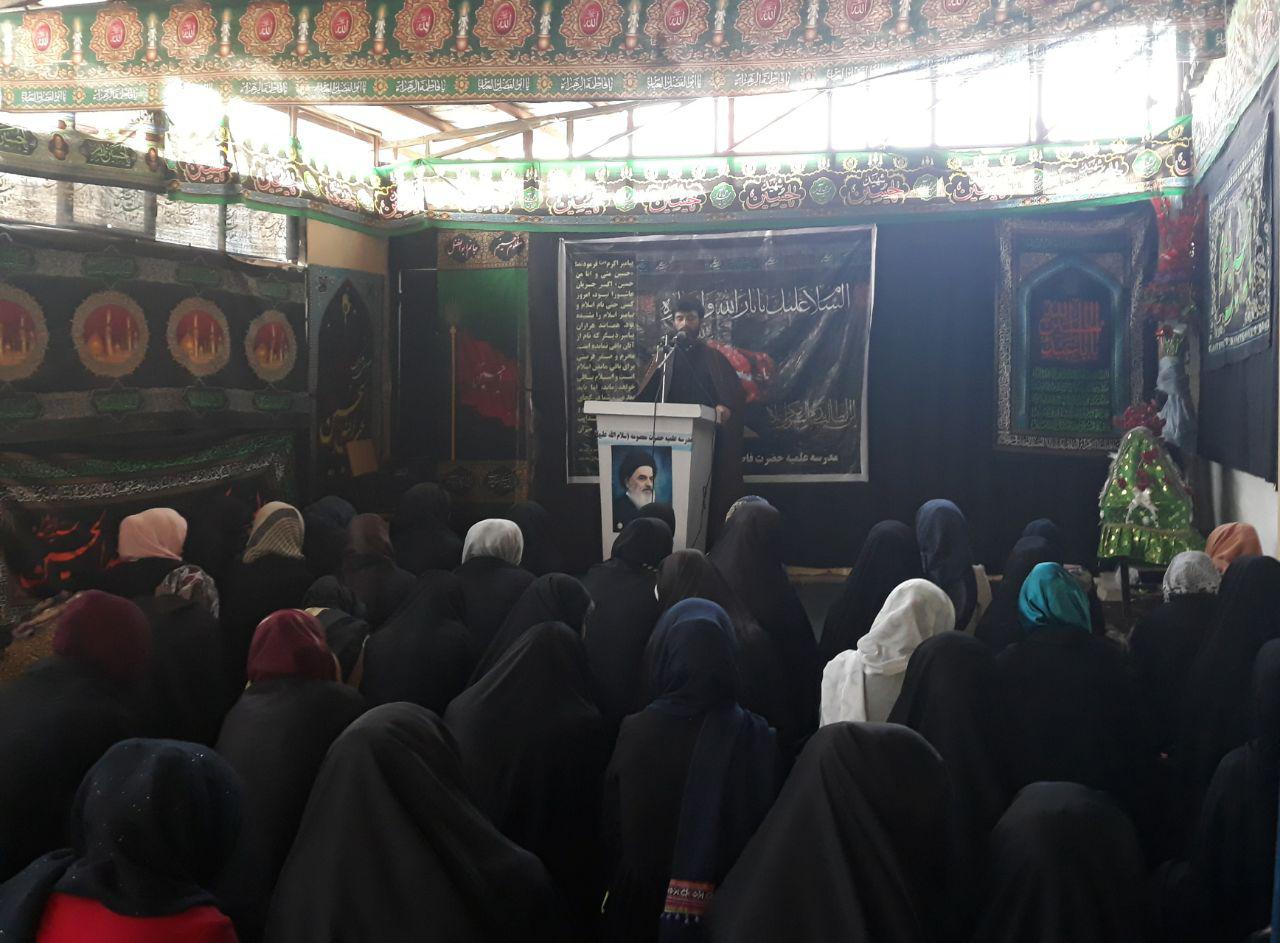 تصویر پایان اولین دوره سال تحصیلی حوزه علمیه حضرت فاطمه معصومه سلام الله علیها در کابل