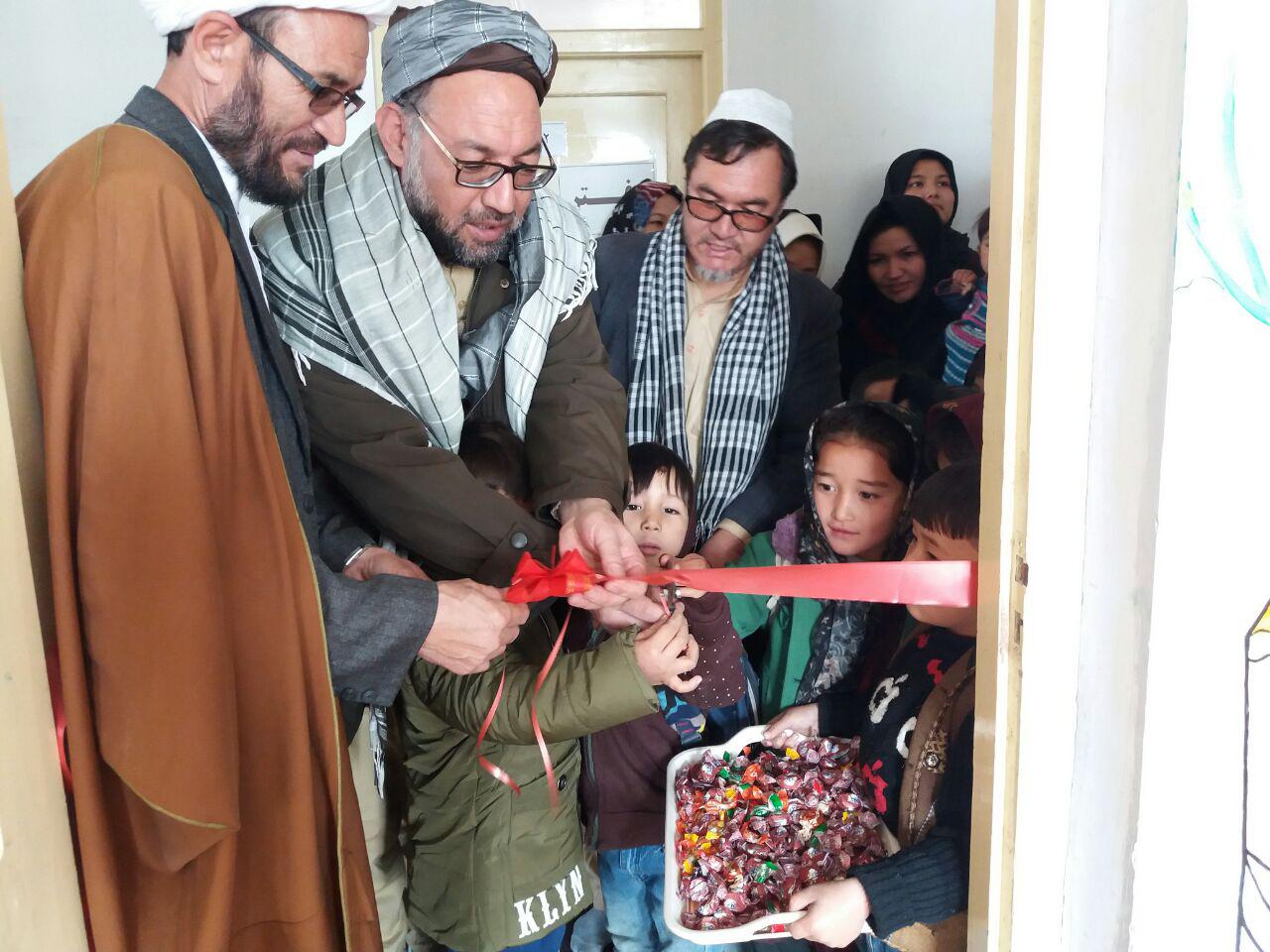 تصویر افتتاح مهد کودک دارالایتام حضرت زهرا علیها سلام در کابل