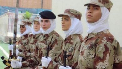 تصویر اعلامیه وزارت دفاع عربستان سعودی برای استخدام نیروی زن در ارتش