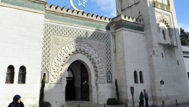 تصویر بستن ۱۷ مسجد در فرانسه به بهانه اسلام هراسی