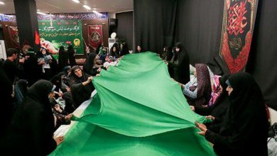تصویر آغاز دوخت لباس برای مراسم شیرخوارگان حسینی