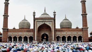 تصویر هندوها خواستار ممنوعیت اقامه نماز در مکان های عمومی شدند