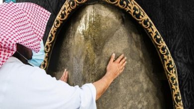 تصویر عربستان: لمس حجر‌الاسود و نماز در حجر اسماعیل همچنان ممنوع است