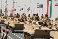 تصویر وزیر دفاع کویت ورود زنان به ارتش را تا زمان صدور فتوا به تاخیر انداخت