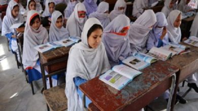 تصویر مخالفت شیعیان پاکستان با متون درسی واحد در مدارس