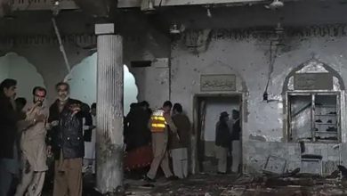 تصویر 250 شهید و زخمی بر اثر انفجار خون ‌بار علیه مسجد شیعیان در پیشاور پاکستان