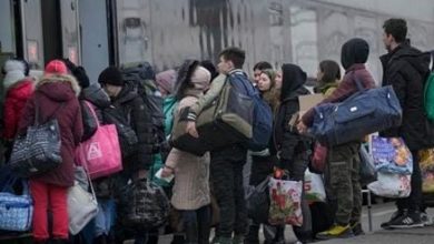 تصویر اسکان ۳ هزار مهاجر افغانستانی پس از فرار از اوکراین در لهستان