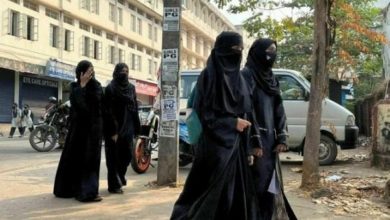 تصویر دادگاه جنوب هند ممنوعیت حجاب در مدارس دخترانه را تائید کرد