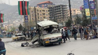 تصویر انفجار مینی بوس حامل شیعیان در کابل پایتخت افغانستان