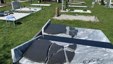 تصویر حمله نژادپرستانه به قبرستان مسلمانان در سوئد