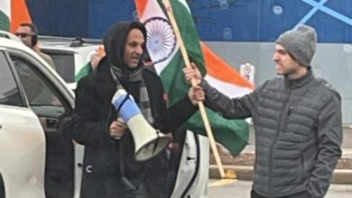 تصویر حمایت یکی از رهبران هندوهای کانادا از کشتار مسلمانان و سیک ها