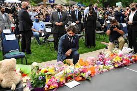 تصویر حضور نخست وزیر کانادا در مراسم سالگرد قتل خانواده مسلمان