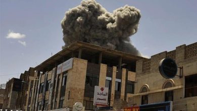 تصویر وقوع انفجار در یک اسلحه‌ فروشی در جنوب یمن