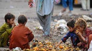 تصویر ۹۷ ٪ مردم افغانستان در آستانه سقوط به زیر خط فقر
