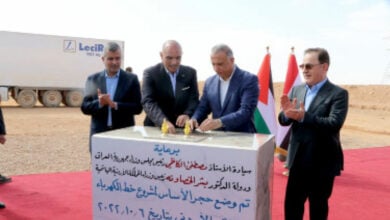 تصویر پروژه اتصال برق میان اردن و عراق کلید خورد